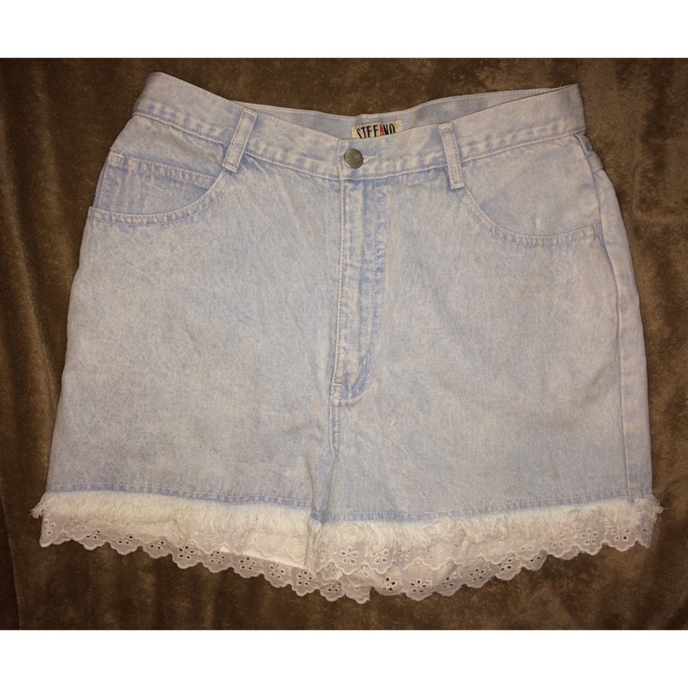 Vintage 1990’s high waisted mom jean shorts